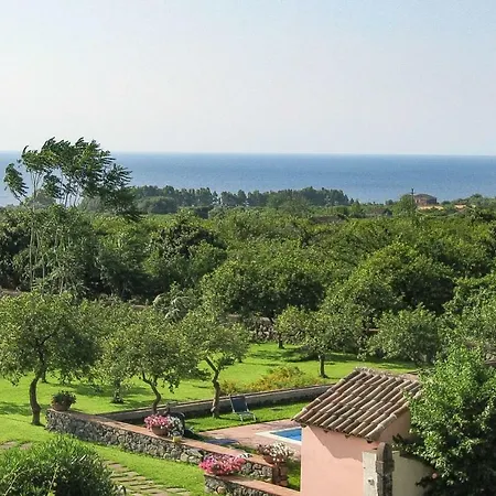 Praiola - Exclusive Seafacing Mansion With Pool And Jacuzzi San Leonardello
