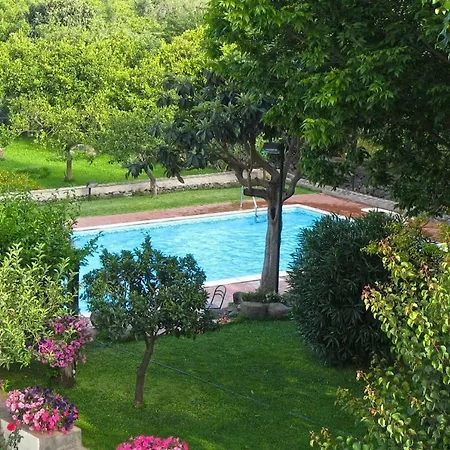 Praiola - Exclusive Seafacing Mansion With Pool And Jacuzzi Villa