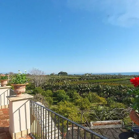 Praiola - Exclusive Seafacing Mansion With Pool And Jacuzzi Βίλα *